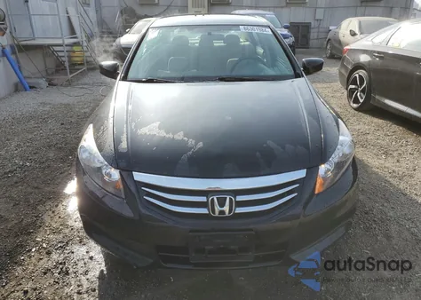 2012 Honda Accord 2.4 Lx из США, поврежденный, VIN 1HGCP2F33CA153591